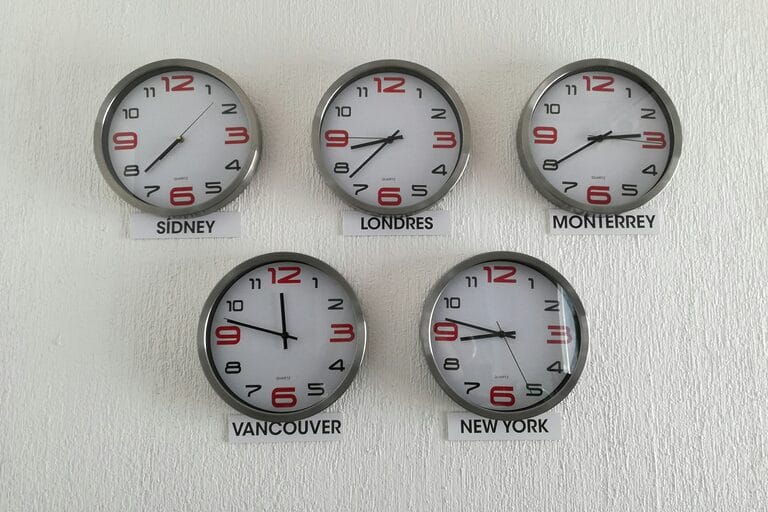 Office clocks illustrating employer work schedule changes and shift assignments in the Philippines